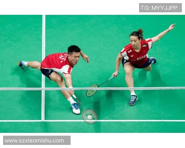 成都与重庆羽毛球队对决赛后分析比赛节奏与战术变化
